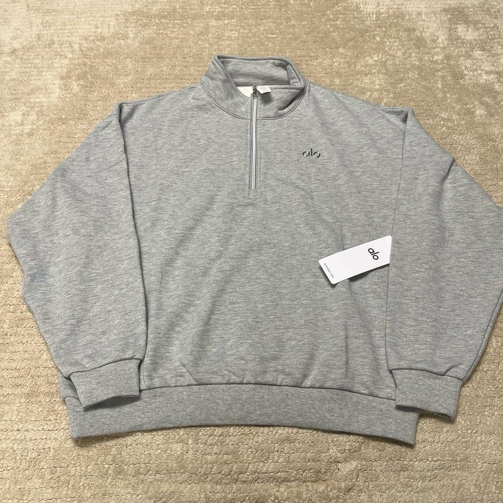 Alo yoga Accolade Heather Gray Sweat Set unisex size large pullover/straight leg - Picture 4 of 6